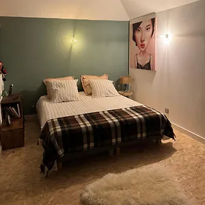 Appartement Magnifique Et Confortable Loft, Marlieux